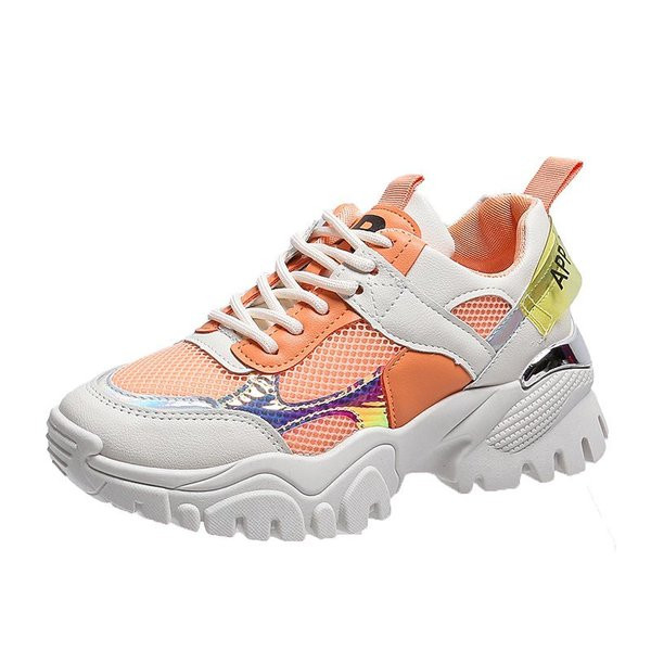 Ženske tenisice s vezicama i sjajnim efektom