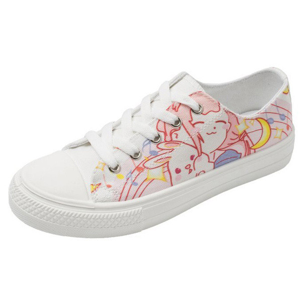 Krāsainas sieviešu kedas ar mežģīnēm un aplikācijām