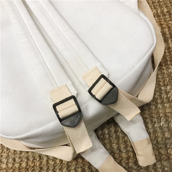 Sporta sieviešu soma ar aplikāciju un 3D elementu