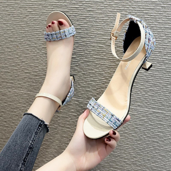 Modernas sieviešu sandales ar plānu 5 cm papēdi