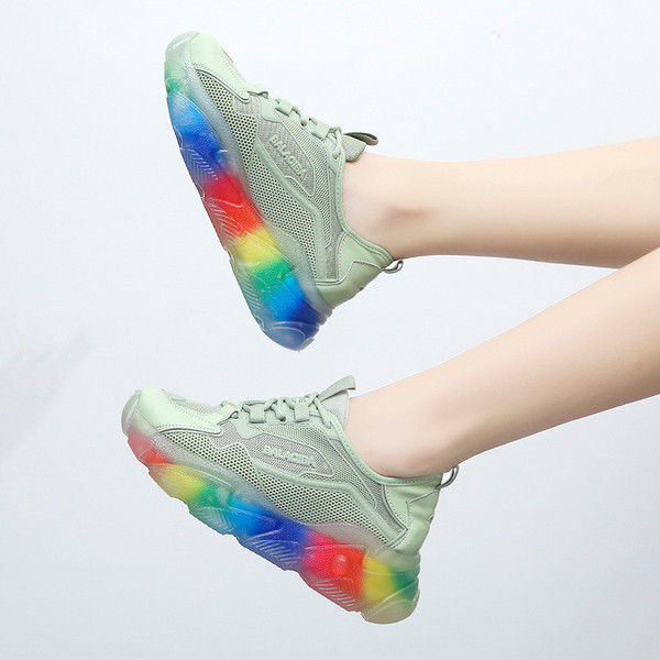 Šarene ženske tenisice s vezicama i debelim potplatom