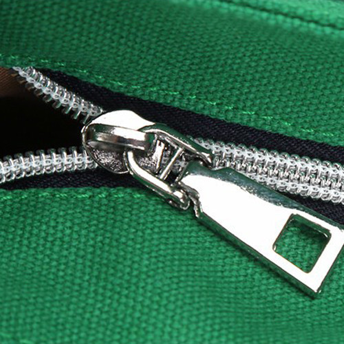 Új modell női táska 3D elemmel, zöld színben