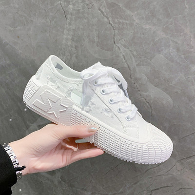 Sieviešu kedas ar šņorēm un gumijas zoli trīs krāsās