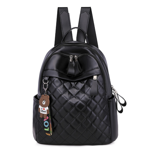 Sieviešu mākslīgās ādas mugursoma ar lācīša atslēgu piekariņu