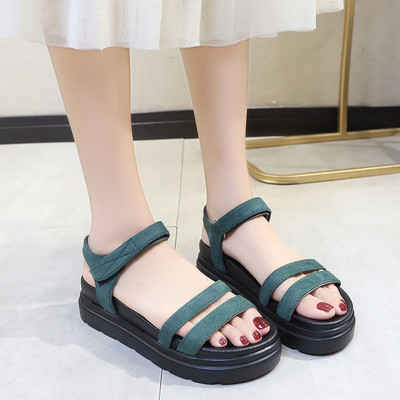 Ikdienas sieviešu sandales ar 5 cm platformu