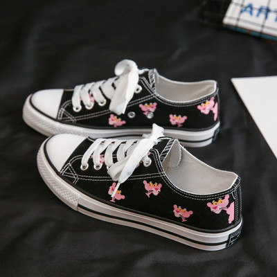 Ikdienas sieviešu kedas ar mežģīnēm un izšuvumiem