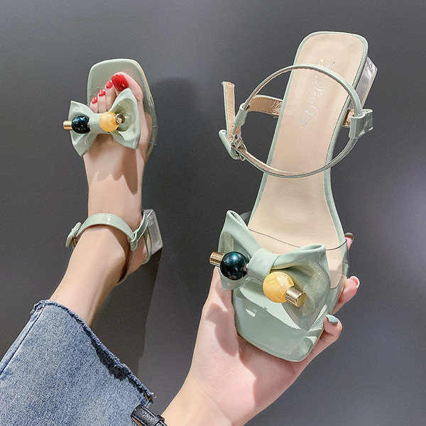 Modernas sieviešu sandales ar siksniņu un lentīti no eko ādas