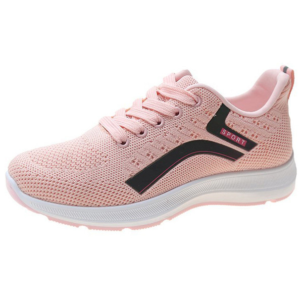 Sportiskas ikdienas sieviešu kedas ar mežģīnēm un baltu zoli