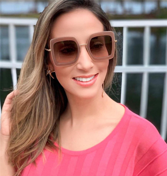 Ženske sunčane naočale četvrtastog oblika