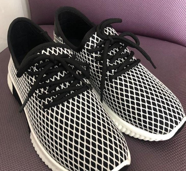 Ikdienas sieviešu kedas no tekstila ar mežģīnēm