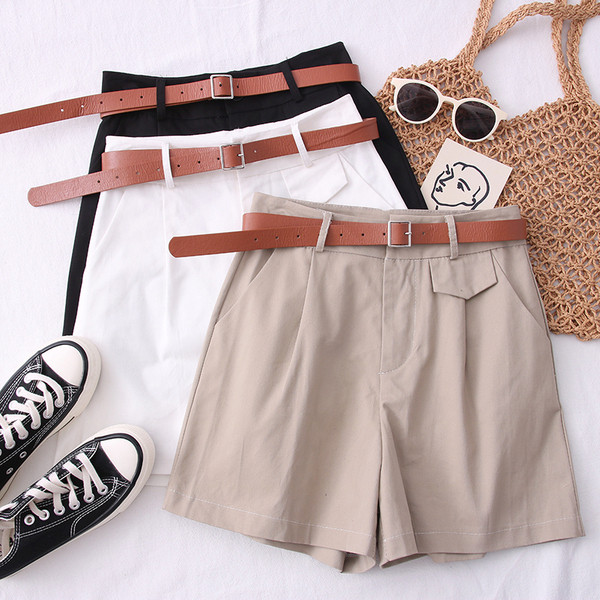 Jauns sieviešu bikšu modelis ar kabatām un jostu