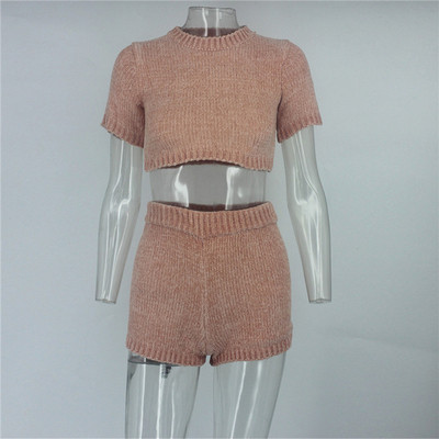 JAUNA modeļa sieviešu komplekts no divām daļām T-krekls + šorti