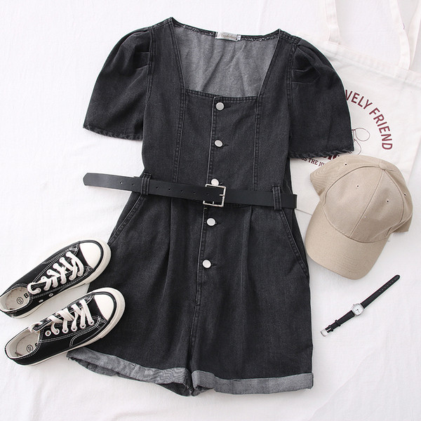 Jauns sieviešu džinsa kombinezona modelis ar kvadrātveida kakla izgriezumu