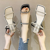 Sieviešu sandales ar akmeņu apdari un siksniņu