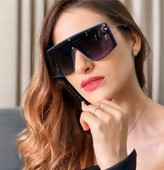 Sieviešu saulesbriļļu maskas veids