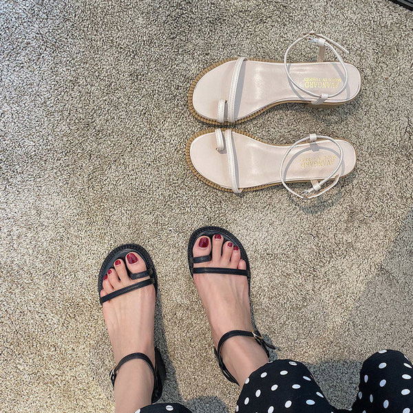 Modern női szandál eko bőrből és pántokból