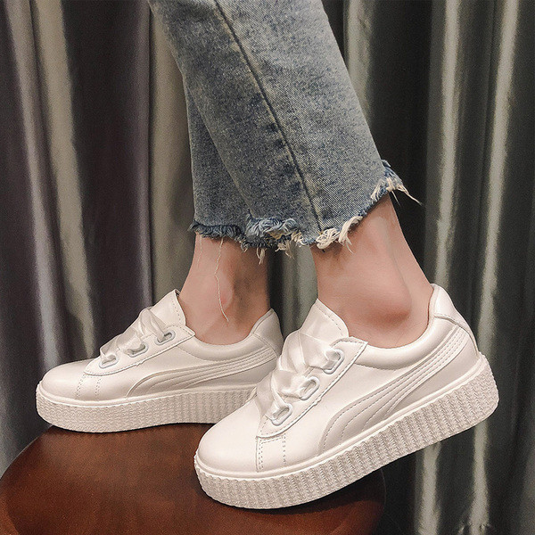 Ikdienas sieviešu kedas baltas ar satīna saitēm