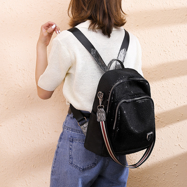 Uut mudelit musta värvi litritega naiste seljakott