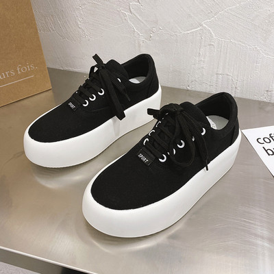 Sieviešu kedas un mežģīnes ar augstām zolēm vairākās krāsās