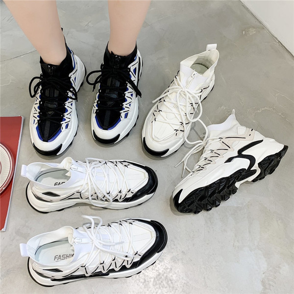 Modernas sieviešu kedas ar augstu augšdaļu ar mežģīnēm trīs krāsās