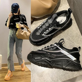 Sieviešu ādas kedas ar mežģīnēm un raupju zoli