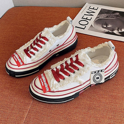 Ikdienas sieviešu kedas ar mežģīnēm un plakanu zoli trīs krāsās