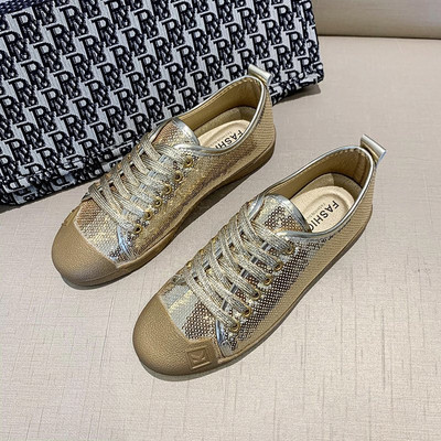 Női tornacipő lapos talppal és flitterekkel, három színben