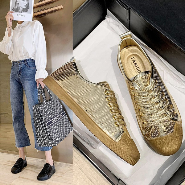 Női tornacipő lapos talppal és flitterekkel, három színben