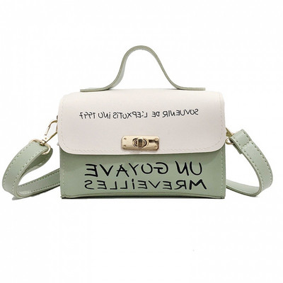 Új modell kis kézitáska váll rátéttel