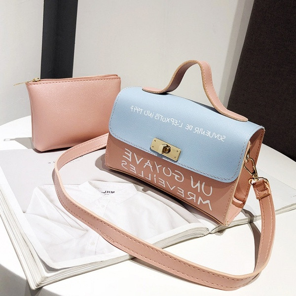 Új modell kis kézitáska váll rátéttel