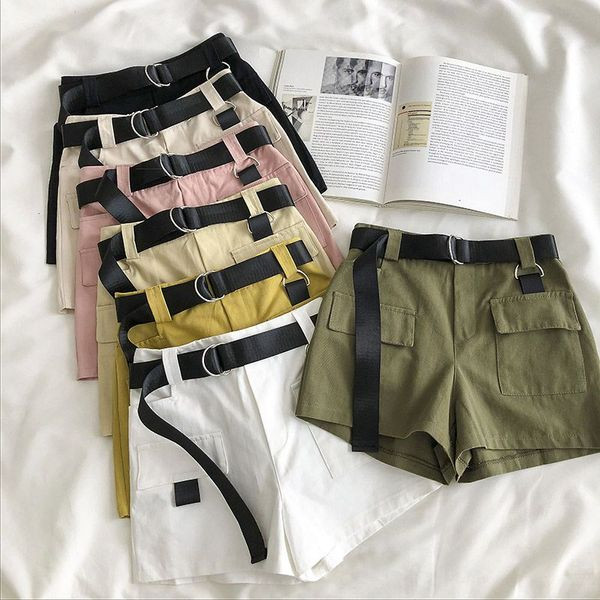 Alkalmi rövidnadrág zsebekkel