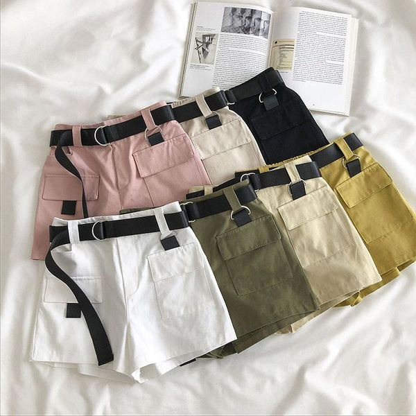 Alkalmi rövidnadrág zsebekkel