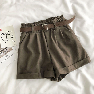 Jauna modeļa vasaras šorti ar jostas kabatām