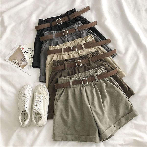 Jauna modeļa vasaras šorti ar jostas kabatām