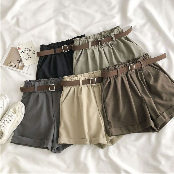 Jauna modeļa vasaras šorti ar jostas kabatām