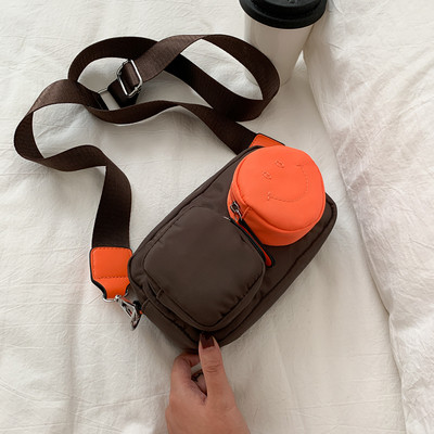 Ikdienas sieviešu tekstila soma ar kabatām un garu rokturi