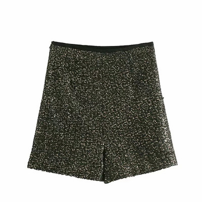 Jauns sieviešu šortu modelis ar spīdīgu efektu