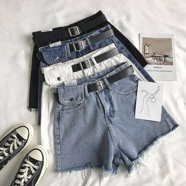 Jauns sieviešu džinsu modelis ar jostiņu un kabatām