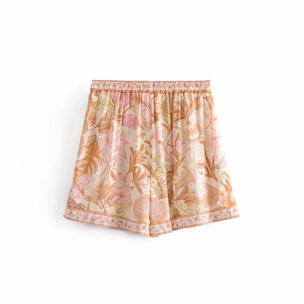 Uus mudel lühikesed naiste mustriga püksid