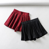 Alkalmi női rövidnadrág – magas derékkal