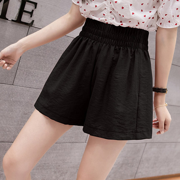 Ikdienas sieviešu šorti ar gumiju un kabatām