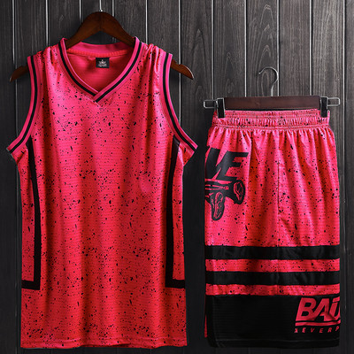 Férfi kosárlabda készlet - felső és rövidnadrág