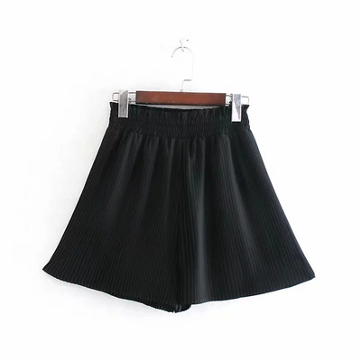 Női rövidnadrág magas derékkal - redőzött modell