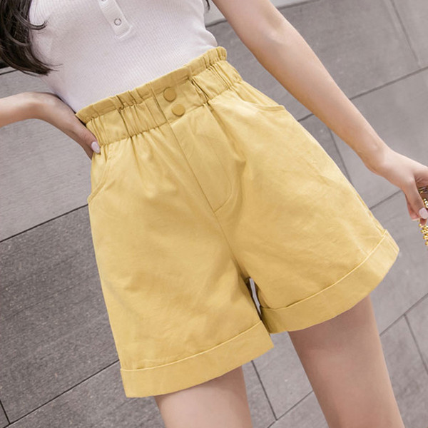 Sieviešu šorti ar augstu vidukli un gumiju