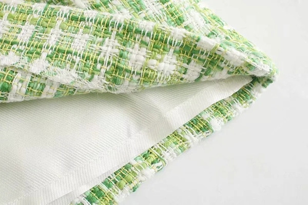 Magas derekú kockás női nadrág új modellje