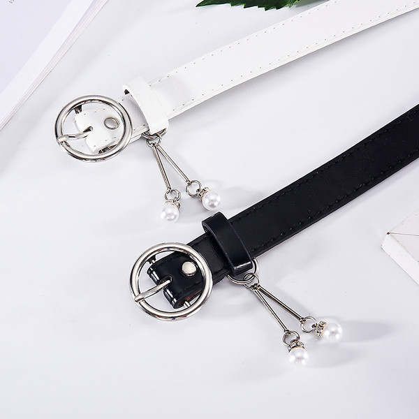 Moderan ženski kožni remen sa metalnim prstenom i biserima