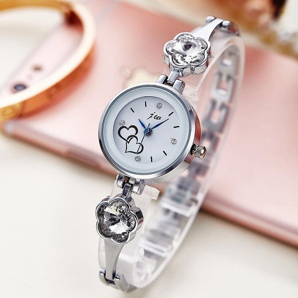 Fém női karóra köves típusú karkötővel