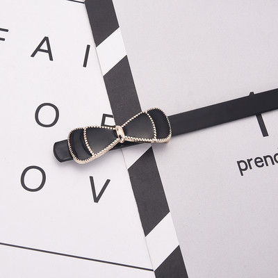 Női öv öko bőrből és fém díszítéssel - többféle modell