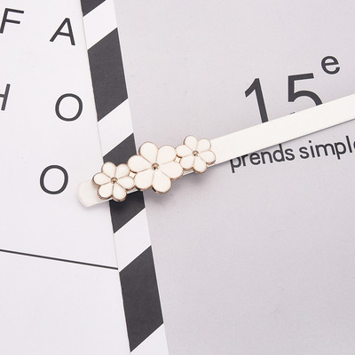 Női öv öko bőrből és fém díszítéssel - többféle modell