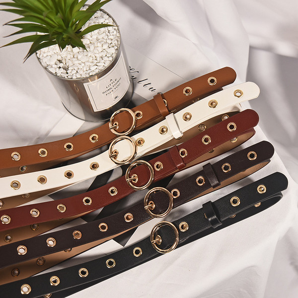 Moderna sieviešu josta ar metāla elementu - eko āda